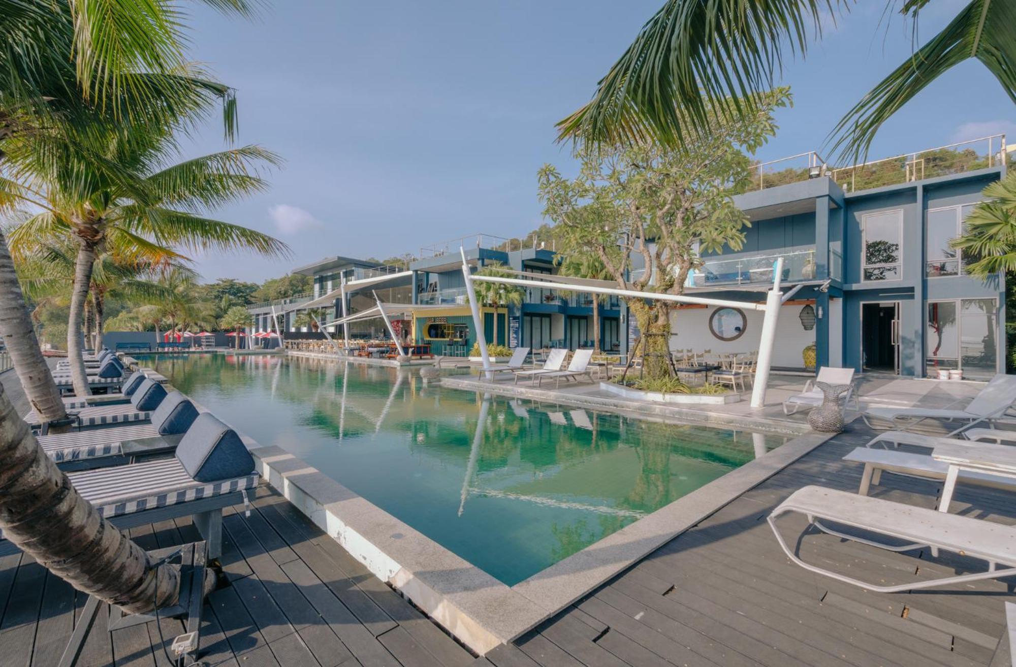 Hotel Tide Phuket Beach Front - Sha Plus Exterior photo